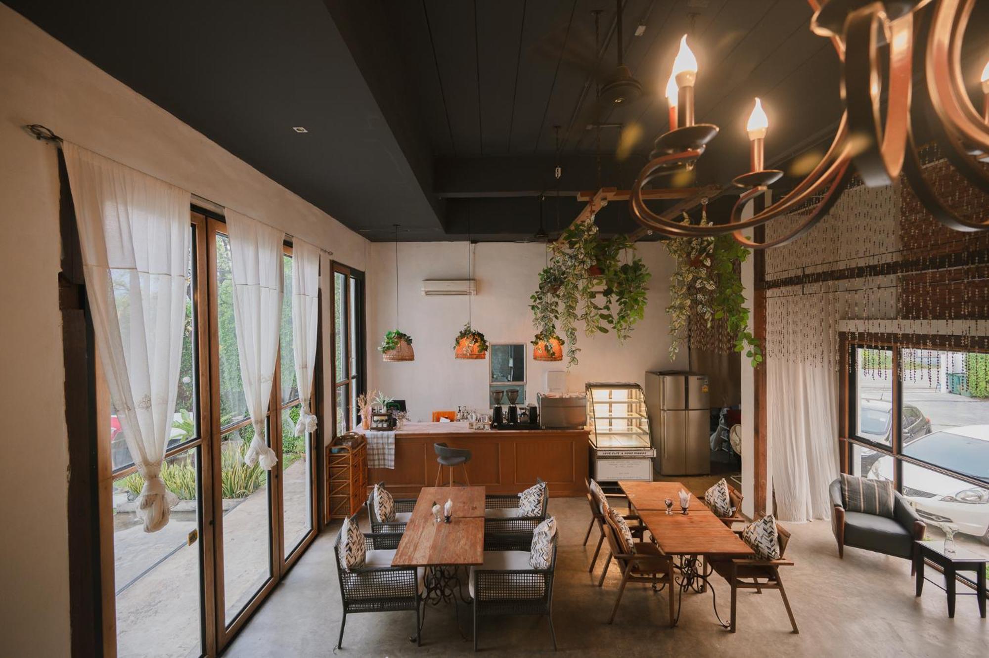 White Wall Riverfront Hotel Kamphaeng Phet Εξωτερικό φωτογραφία