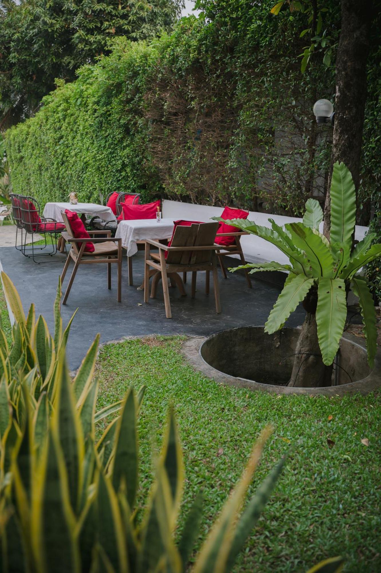 White Wall Riverfront Hotel Kamphaeng Phet Εξωτερικό φωτογραφία